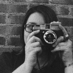 Soy periodista. Responsable de prensa en diferentes sellos editoriales. Cuenta personal.
