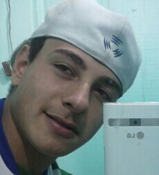 Se sentir falta e a saudade apertar, engole o orgulho, você sabe onde me encontrar.'
