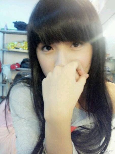 Unfoll account Ini !! Krna Udah Di Hack !!!!! Follow acc yg 1 nya lgi aja ya -» @MelatiiSone_48 ! Thanks udah mau follow !