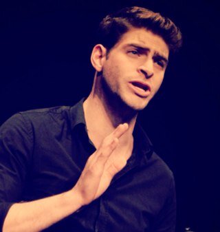 Actor / Improviser/ MC / Producer with a penchant for politics & guitar... https://t.co/LlVoY3MBwI