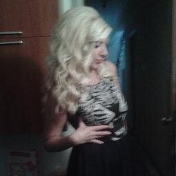 LOVE TIGERS MORE THAN CATS.  CRAZY WITH A BAND CALLED 1D. LOUIS GIRL .THANKS FOR FOLLOW T.MALIK  N. ALIAGAS ,T. FISS,,K. NASH ,GINNO. FREAKY FORTUNE MANCHESTER