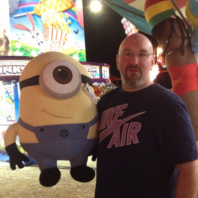 Boston Born & Breed now living in Las Vegas. Im a Nightclub Manager with a warped sense of humor.