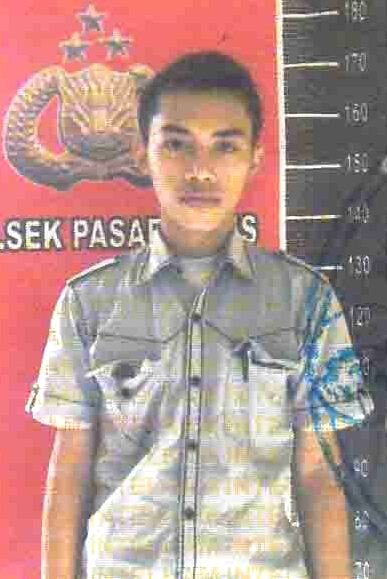 brpa bnyk orang tinggi menduduki tempat yg rendah & brpa bnyk orng rendah menduduki tmpat yq tinggi