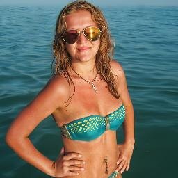 LeraPonomarenk's profile picture. Я до неприличия люблю жизнь.