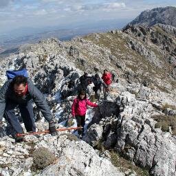 Rutas de naturaleza y actividades científicas.