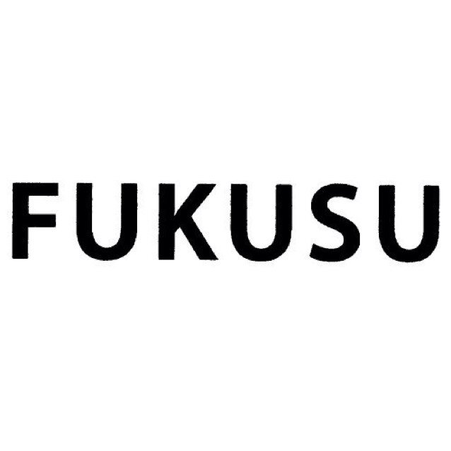 「FUKUSU」は多摩美術大学テキスタイルデザイン専攻2年の有志が中心となって行う、【人が布を服す / 布が人を服す】という2つの視点からの布と身体のパフォーマンスショーです。
/ 2014.1.31(Fri)-2.2(Sun)　fukusu2014@gmail.com