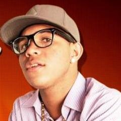 SHOWS (62) 9192-0620 / foureproducoes@gmail.com         http://t.co/mCvNVzDM46  Goiânia - GO