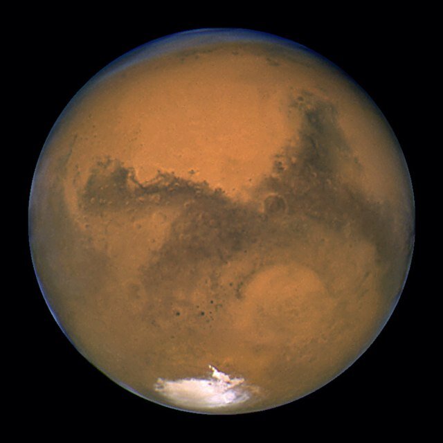We belive that we can reach the amout of funds needed to land humans on mars through privite investors. Help so you too can be part of mankind's history.✌