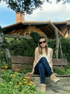 la vida no solo nos da la capacidad de soñar. Sino de convertir esos sueños en realidad(: