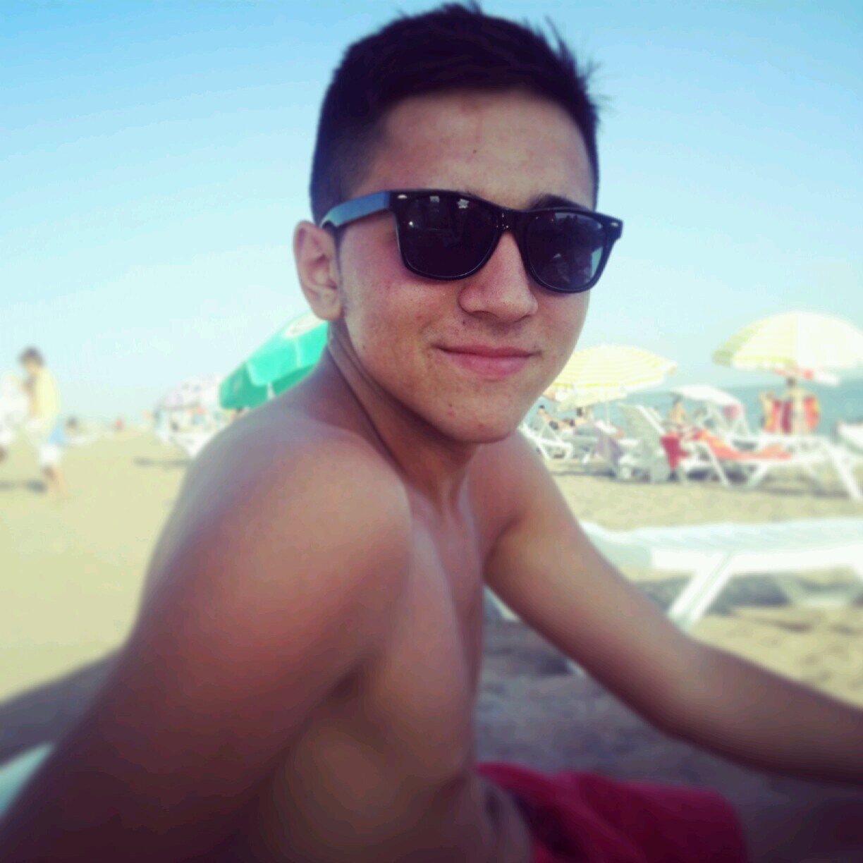 mustydal07's profile picture. bomboş hayallere kapıldık