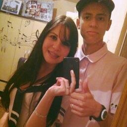 Sorria, só por acreditar que amanhã pode ser diferente..  ,Namorando com o mô @Diegoo_LM_