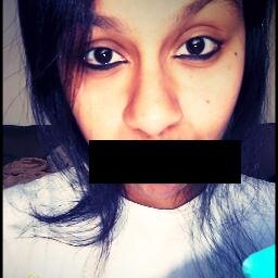 Eu sou uma pessoa muito dificil. Ciumenta, insegura,  doida. Tem que ter, realmente, muita paciencia pra me aguentar. || Segue aew
