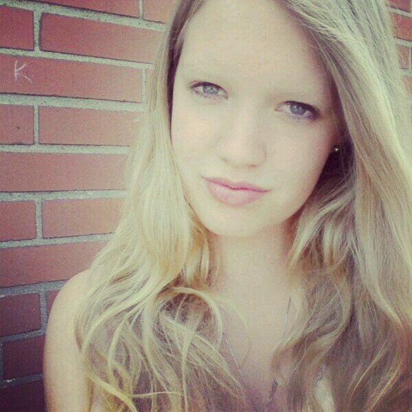 whatever you decide to do, make sure it makes you happy. || Ichthus College Dronten -4 kbl || 16 y/o || Twirlen || bigheart to my friends.