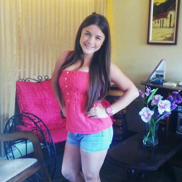 Estudiante de Ing. Civil en la UCLA.