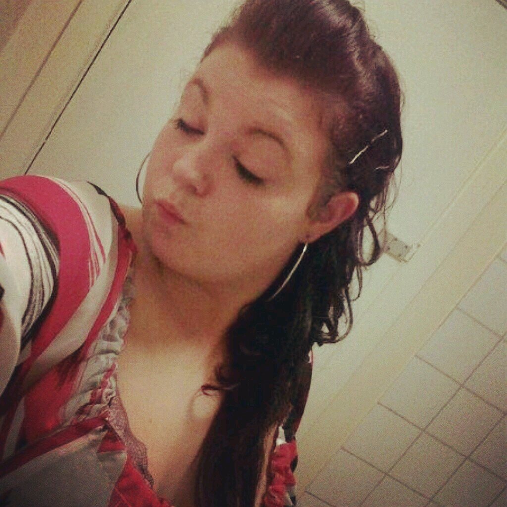 JackieXLittle's profile picture. me names Jackie im 17 and from Cavan follow me and il follow you back :)