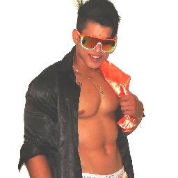 JimmyEverTon'  Vocalista' Compositor' BANDA #Un'Z Bakana'Z! Twiteer com atualizações postada Pelo Mesmo e Acessória! Obrigado #SENHOR!
