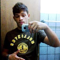 Apaixonado por futebol, e amando o Jiu-Jitsu ,ousado&alegre sempre! E o que tu quiser pra mim, eu quero em dobro ! haha