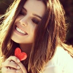 ...porque nem todas as palavras do mundo são suficientes pra dizer o quanto eu preciso do teu sorriso ( @_gilancellotti e @aguiarthur ) Desde: 22/02/13 ♥