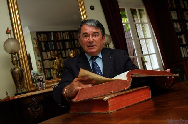 Avocat honoraire.Politiquement liberal et contre tous les sectarismes de gauche et de droite.
