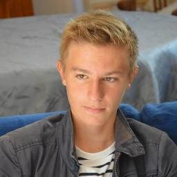 Si le doute persiste, c'est que la certitude vacille.