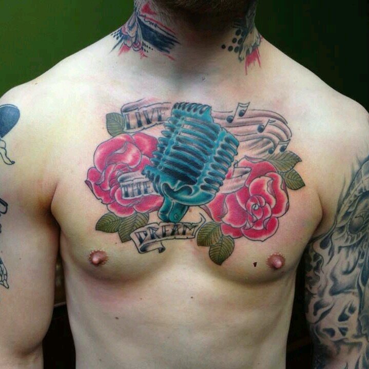 Living my life! Love music: Hardcore/Metalcore. Getting Inked! Love Cissy 3