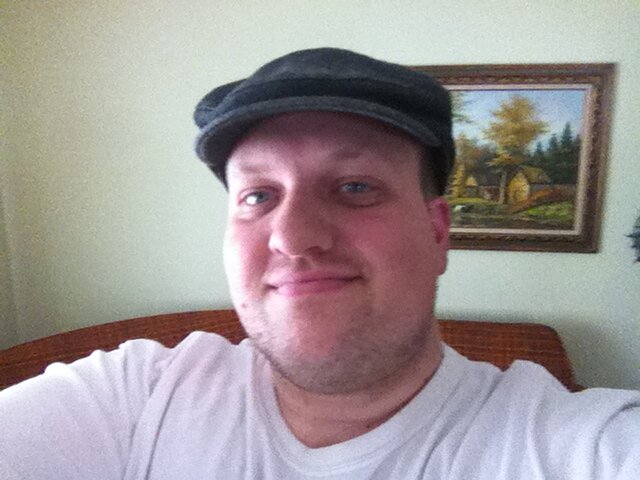 GunterSchlueter's profile picture. Husband, cat daddy (the real kind, lol), board gamer, origami experimenter, toe tapper, dream chaser, professional flash-mobber, language nerd.