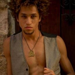 Twitter Oficial Me Encontre Tambem No Instagram :@bruno_quixote Facebook :Bruno Quixote Sigam-Me Sigo de Volta Beijos .