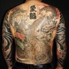 superflow101's profile picture. 団