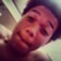 Single Living Life . | #TrapStar | Blunts are blowing my way | Mom @Fuck_YourThots |