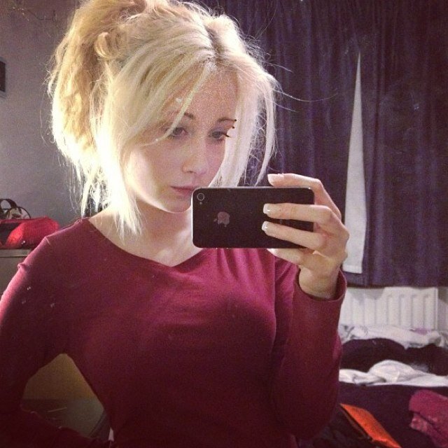 instagram- kira_priest