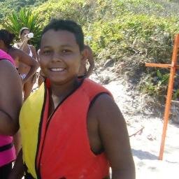Sou salitario,procurando alguem,curto balada ,curto praia e e isso ai .#querovc.