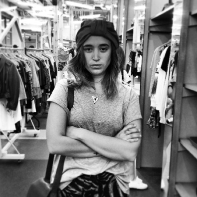 Factory Girl.-