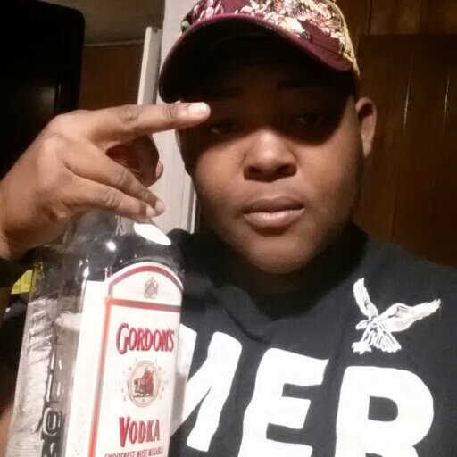 bak on my Twitter shit gone to long lls