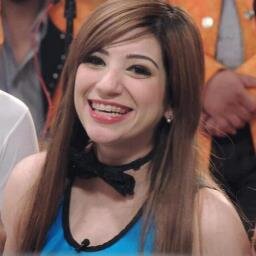 Soy fan de Acabatelo  admiro mucho a una idola qe tengo es la mejor y simpre lo sera  la adoro  y espero qe me siga me haria muy feliz ella es jazmin   te qiero
