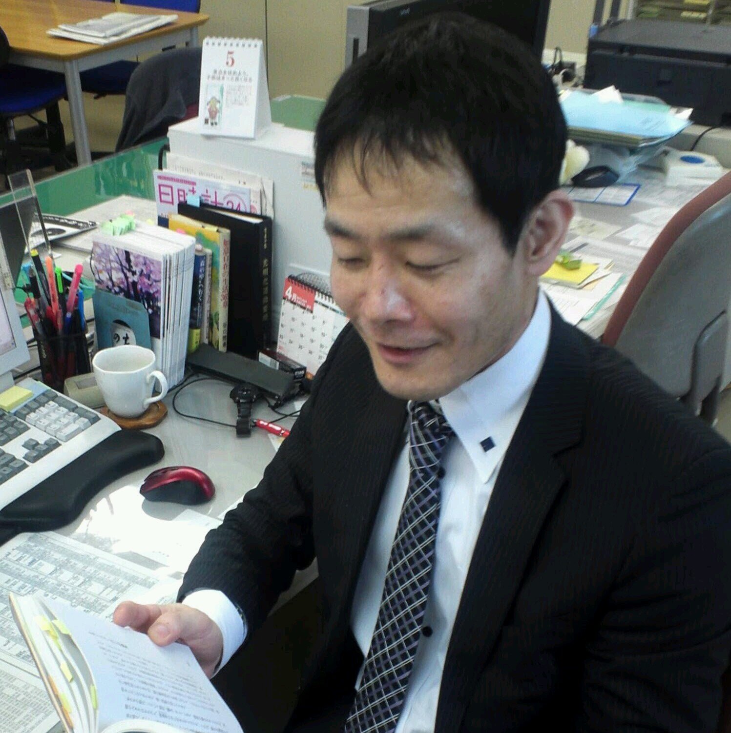 このツイッターは生長の家の真理普及のために運営していますが、内容や発言はすべて私個人に責任があります。宗教法人「生長の家」の公式見解ではありませんので、予めご了承ください。生長の家のみ教えを背景に、真理の「ツイート」を日々つぶやきます。
