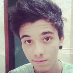 você queria ser metade do que eu sou né jão? Mas não adianta se não chega nem nos pés não ,o seu pesadelo já viro realidade.