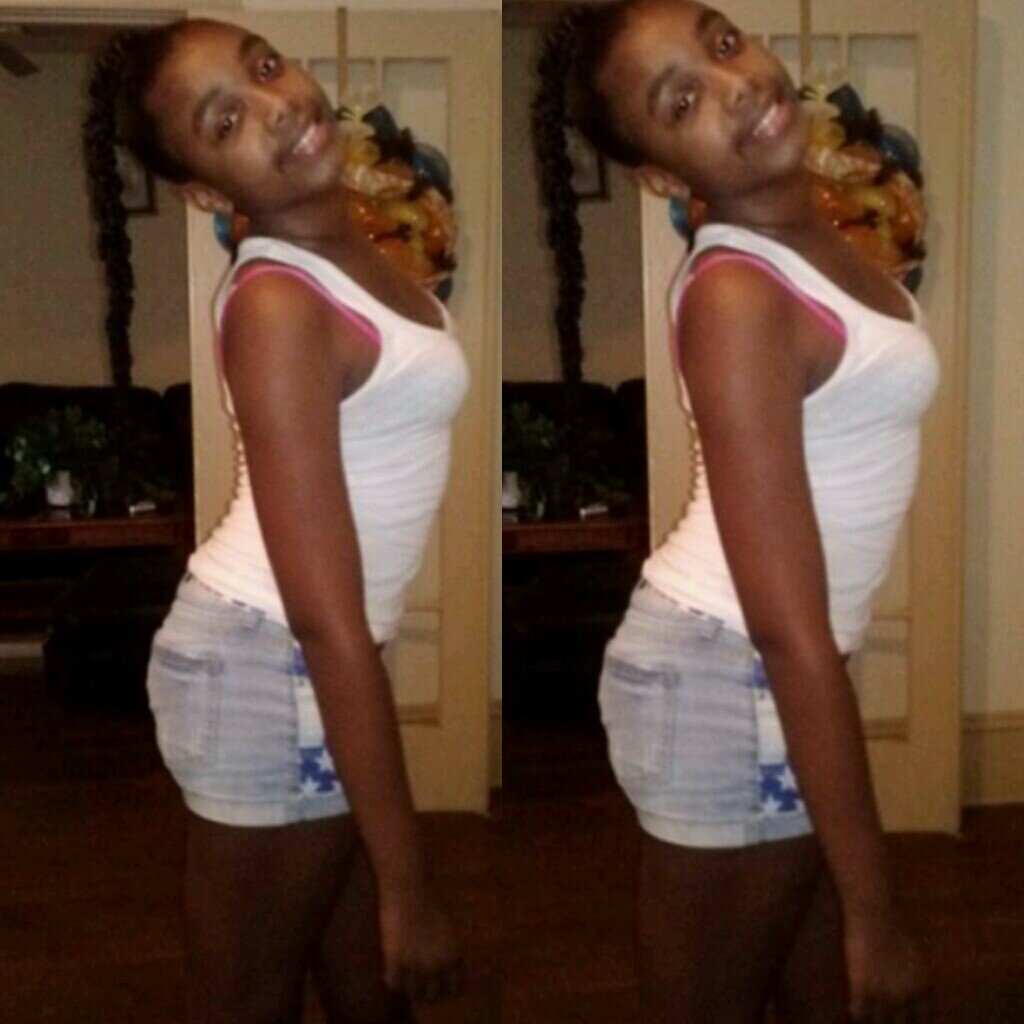 Ayoo ' Follow Me !
