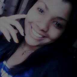 Um rosto lindo e um sorriso encantado (8