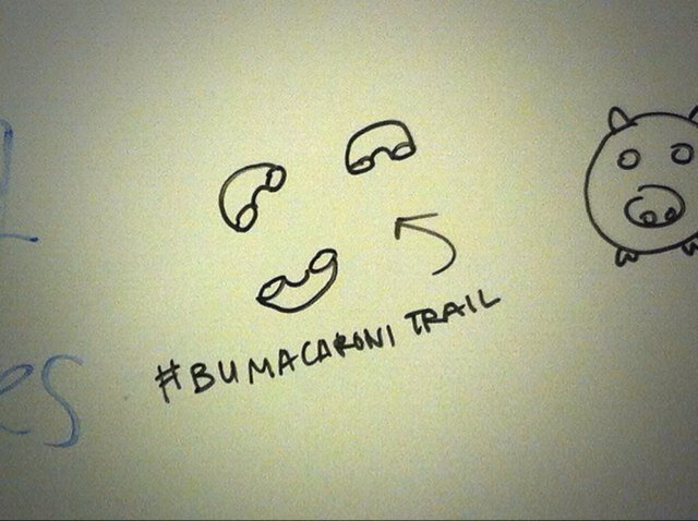 #BUmacaronitrail What do you call a fake macaroni? An Impasta!