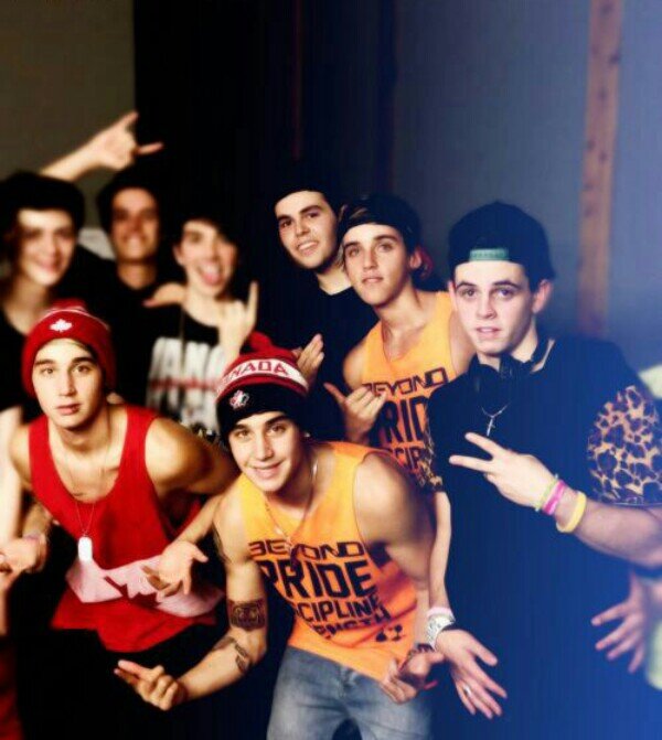 Janoskians = The reason why I have no social life. Professional Fanguy. c: