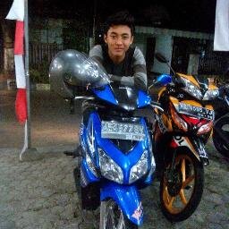 musi© is my life =)) | member perfomance by griwo speed ga enek kapoke | anggota touring Honda CB-125 hobi touring mencari persaudaraan se-indonesia m/