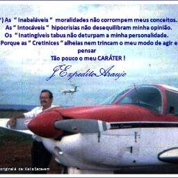 Viciado em Adrenalina, amo velocidade,esportes radicais como: Aviação e paraquedismo,Piloto Ultraleves e sou habilitado para Motonáutica e caminhões até 50 Ton.