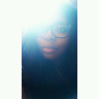 Profile Picture of Shana Courtney Davis (@shanacourtney) on Twitter