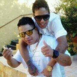 Eu sou Daleste , cheguei mas to saindo fora ,
