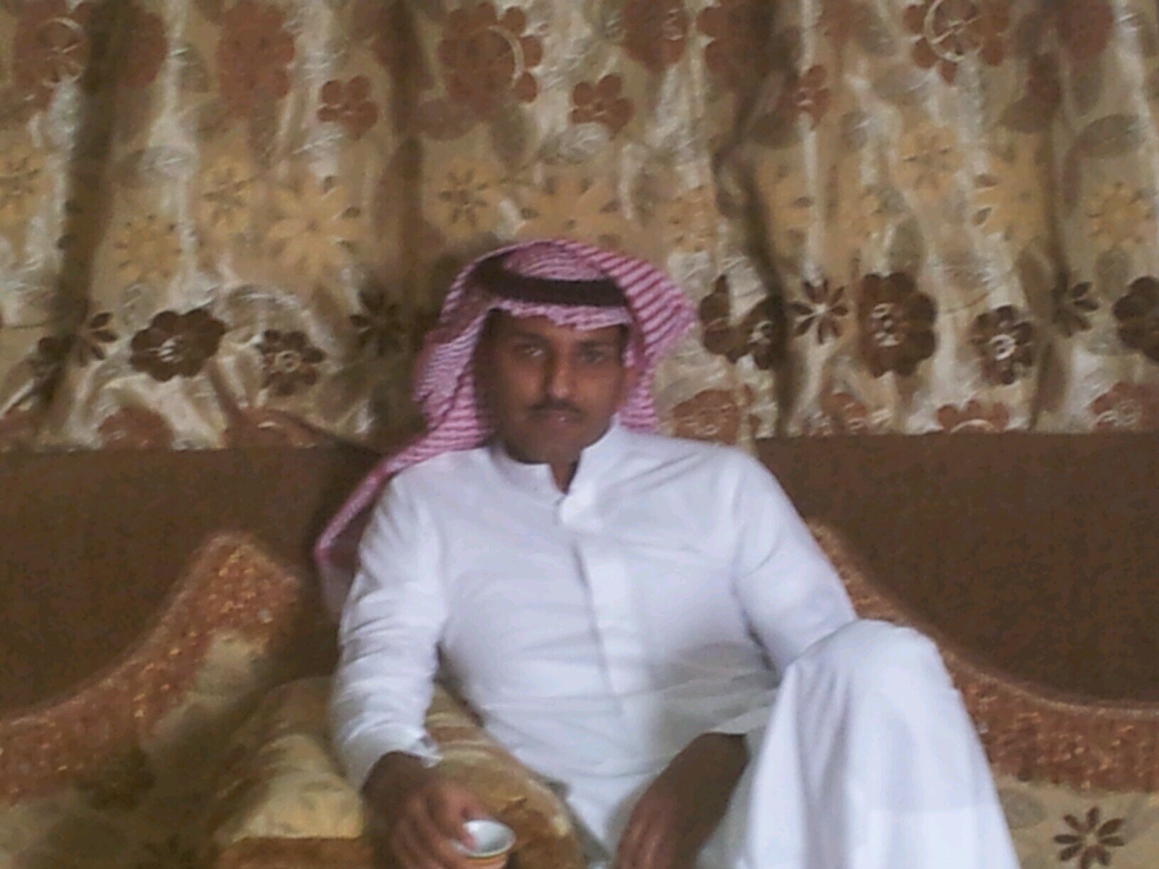 ‏‏العسكريه ضلم لاكن في نفس الوقت شرف وعز وياتورى هل من الممكن الجمع بين الحالتين
