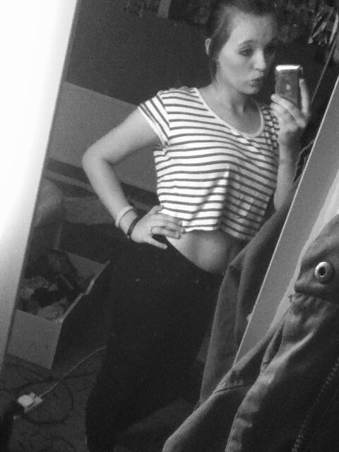 Follow me and ill follow back:))