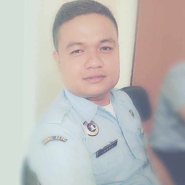 Me is me, simple, apa adanya, senang banyak teman, friendly