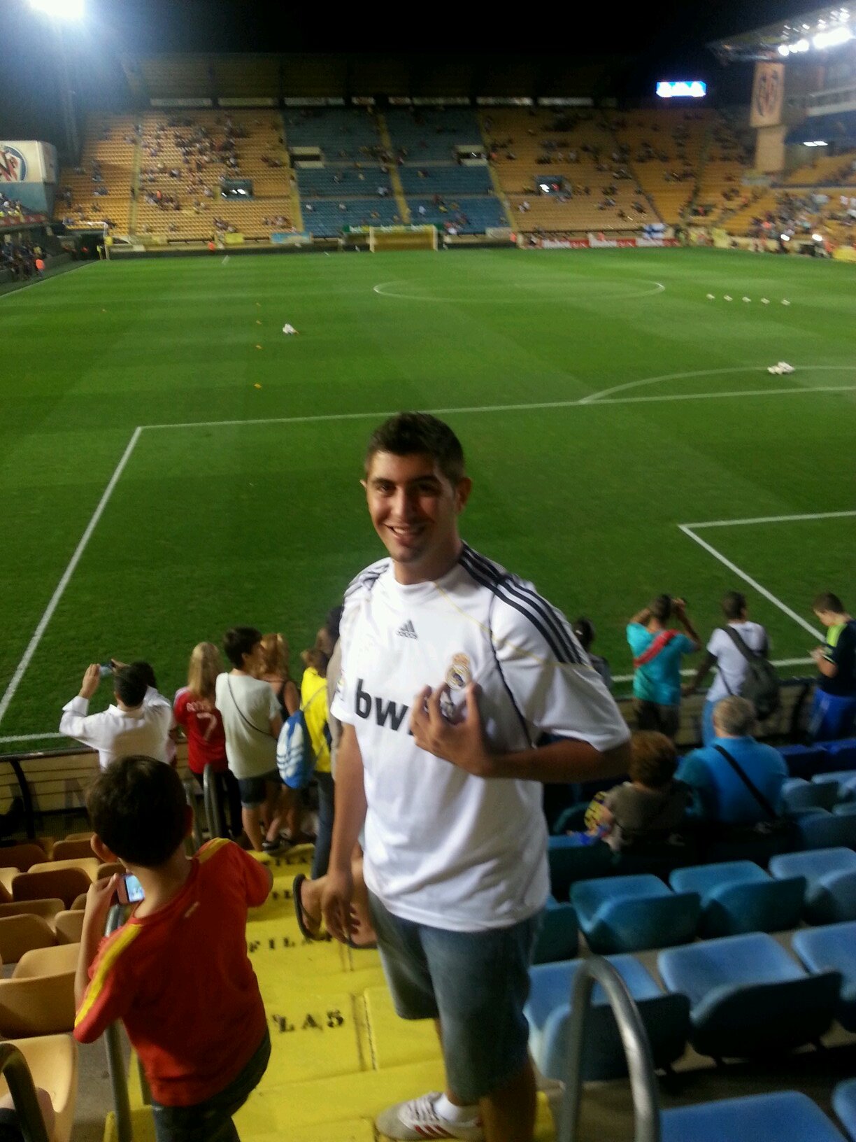 Técnico deportivo N2.    
       Entrenador del contaudit almassera Benjamin-C.