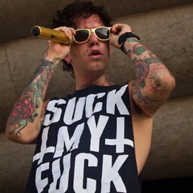 FrcnziIIa's profile picture. No place like home.