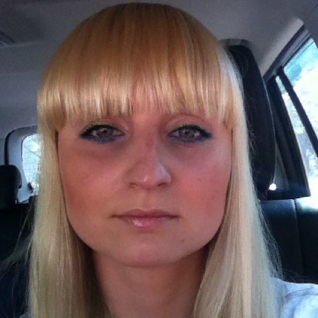 ushkina84's profile picture. 